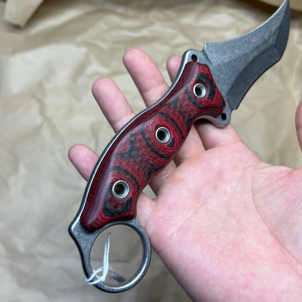 BUSSE Triceratops stonewashed with red/black g10 handles