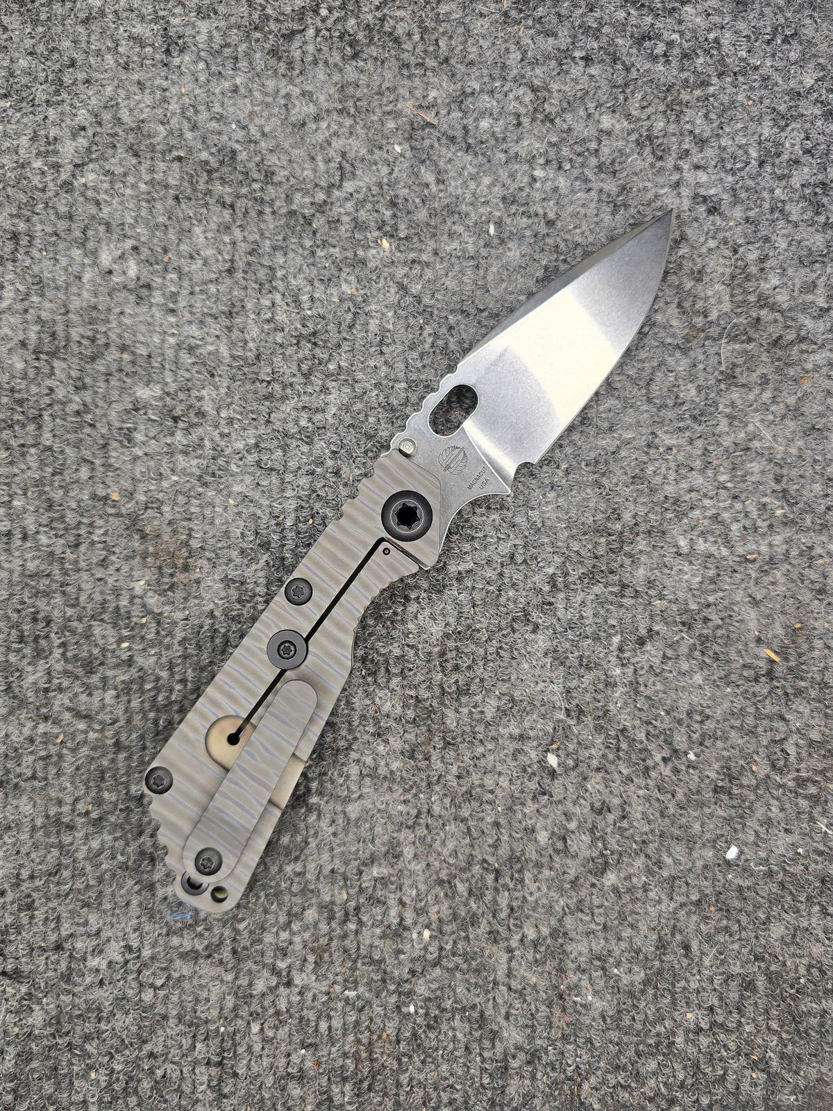 Mick Strider SnG MagnaCut Folding Knife – Textured OD Green G10 & Anodized Titanium