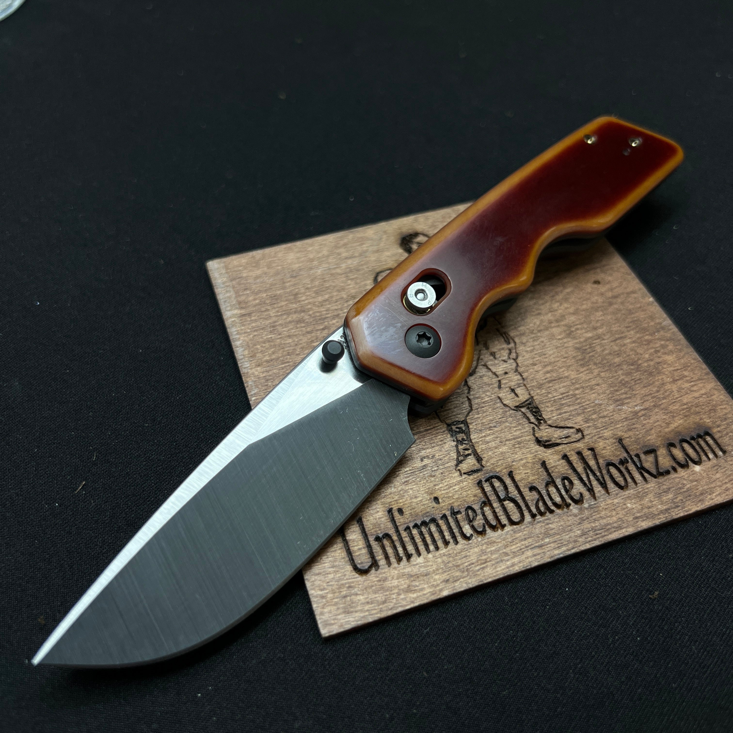 A2D Barlock MK3 Micarta – UnlimitedBladeworkz