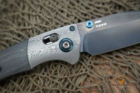 Benchmade Gold Class Crooked River AXIS Lock Knife Carbon Fiber (4" Black DLC)