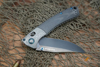 Benchmade Gold Class Crooked River AXIS Lock Knife Carbon Fiber (4" Black DLC)