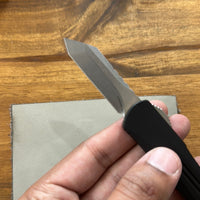 Heretic Knives California Manticore S OTF AUTO 2.55" CPM-MagnaCut Battleworn Tanto Blade H023-5A