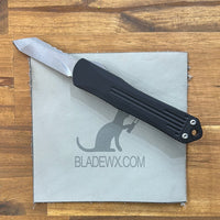 Heretic Knives California Manticore S OTF AUTO 2.55" CPM-MagnaCut Battleworn Tanto Blade H023-5A