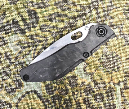 Dwayne Dwyer DCG   Carbon Fiber/ Ti scales, Magnacut BBNM
