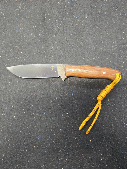 Crafty-X Bushcraft Wood Handle D2
