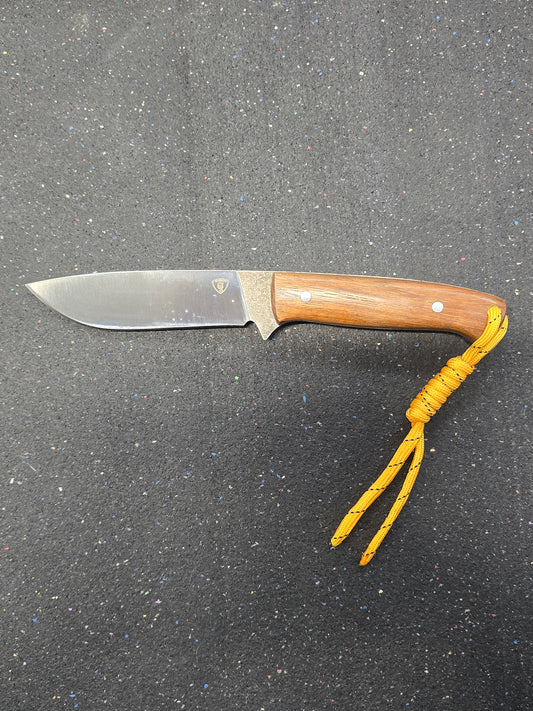 Crafty-X Bushcraft Wood Handle D2