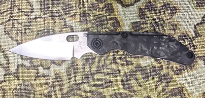 Dwayne Dwyer DCG   Carbon Fiber/ Ti scales, Magnacut BBNM