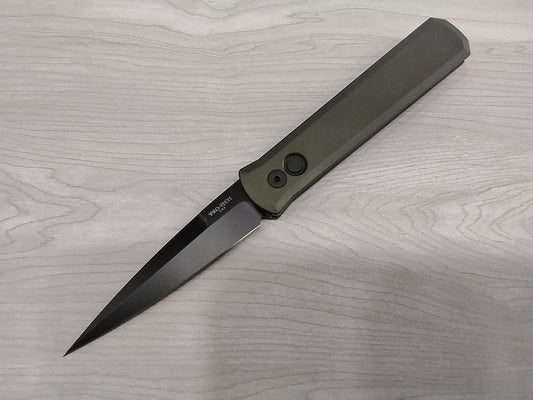 Pro-Tech Godfather w/ Green Handle & Black 154-CM Blade 921-GREEN
