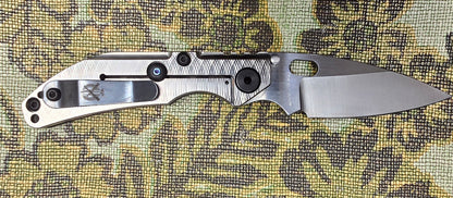 Dwayne Dwyer DCG   Carbon Fiber/ Ti scales, Magnacut BBNM