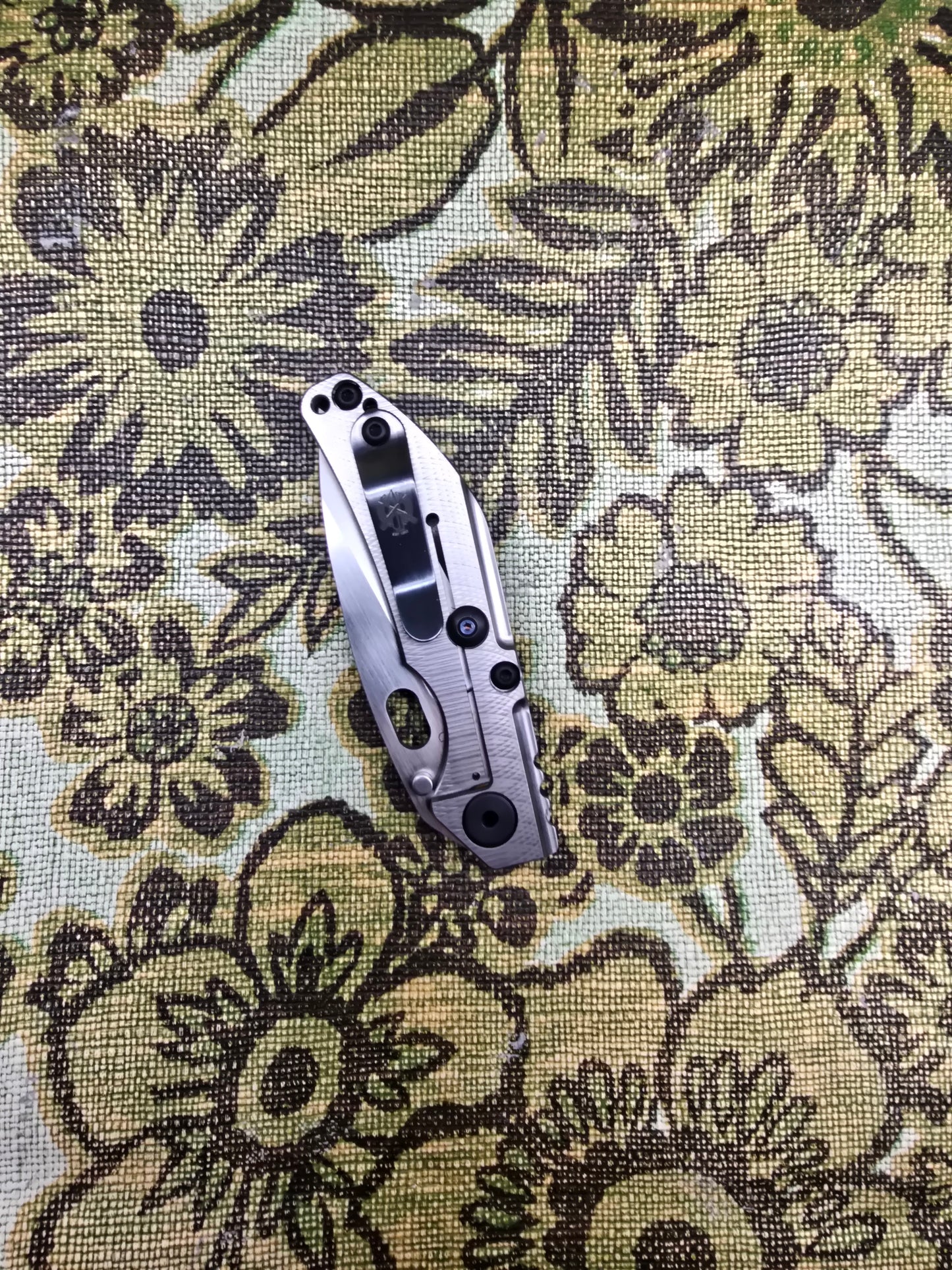 Dwayne Dwyer DCG   Black G10/ Ti scales, Tanto Magnacut BBNM