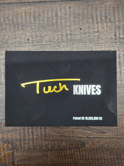 Click V2 by Tuch Knives