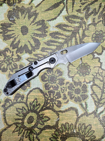 Dwayne Dwyer DCG   Black G10/ Ti scales, Tanto Magnacut BBNM