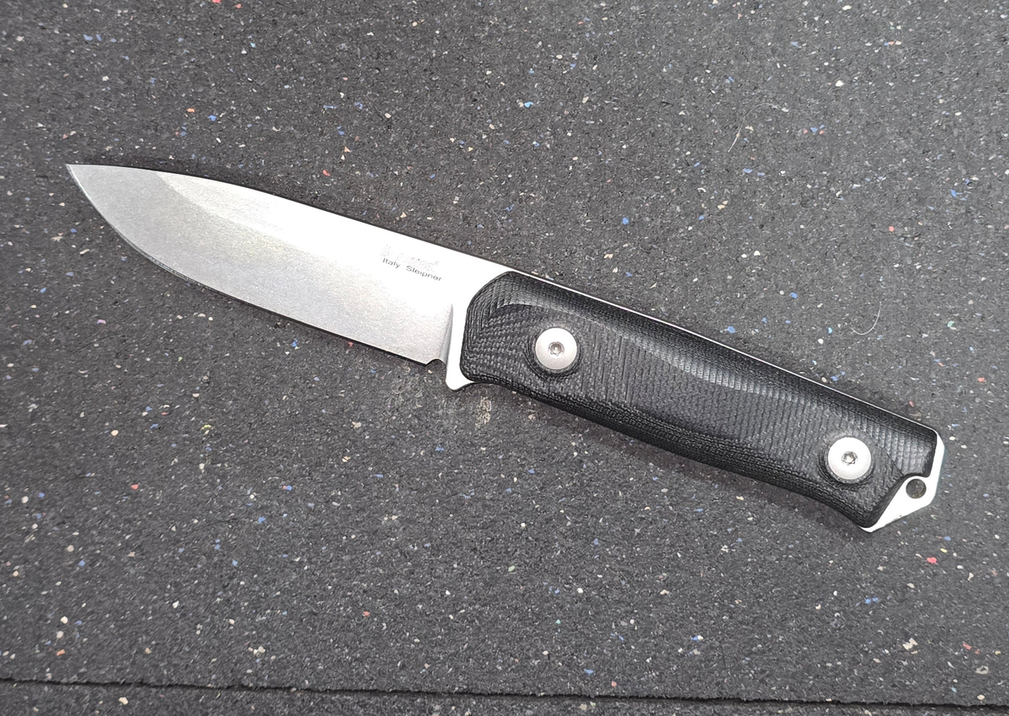 Lion steel Bushcraft B41 Black G10