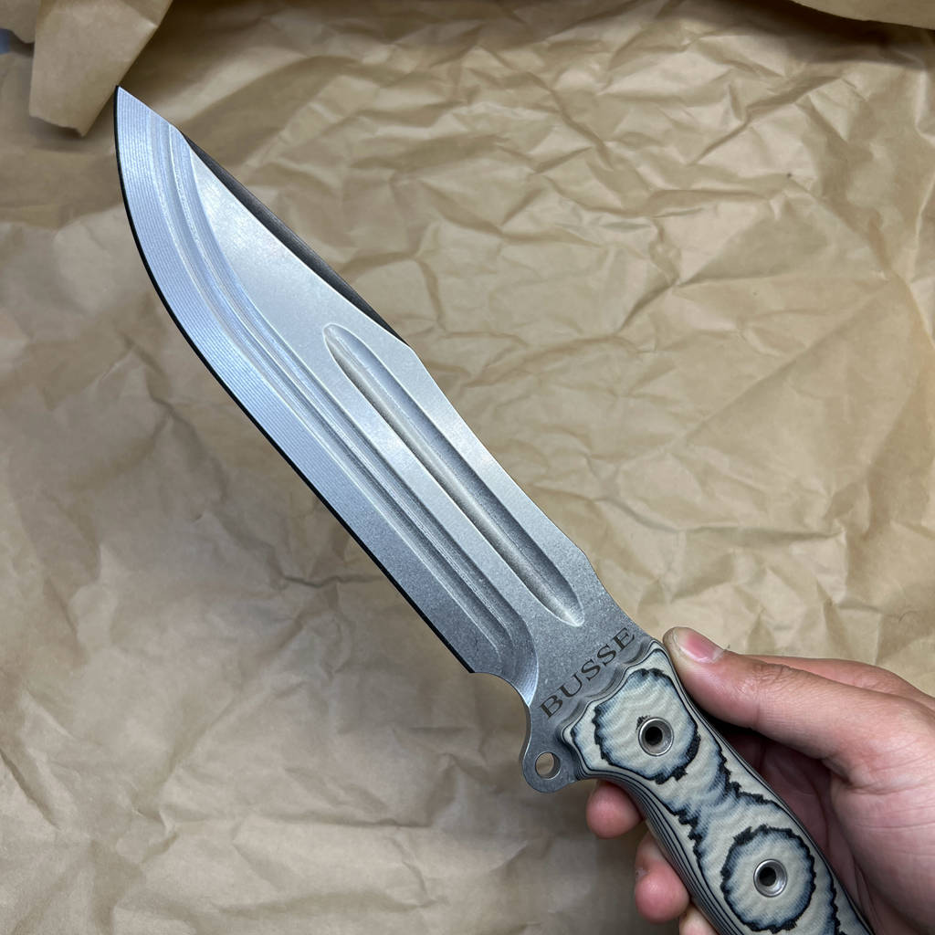 BUSSE Hell Razor ll Stonewashed with tan/black g10 – UnlimitedBladeworkz