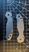 Titanium Spyderco Paramilitary 3 Lightweight Scales