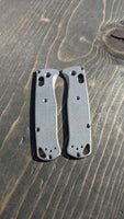 Textured Titanium Benchmade Bugout Scales full size 535 Ambidextrous
